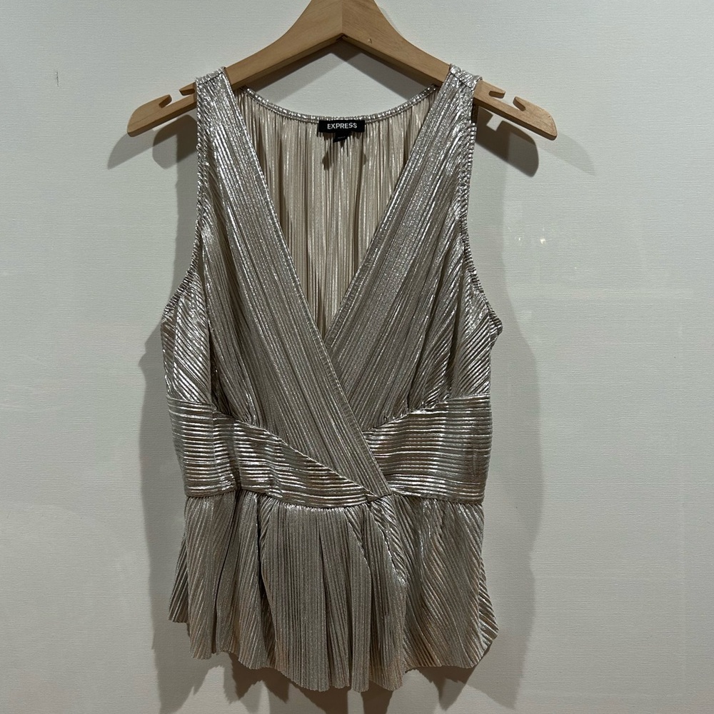 Express Metallic Silver Women's tank top Blouse